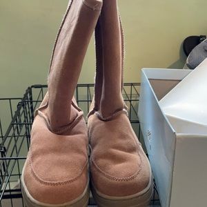 Tall tan boots, size 81/2, fur inside.